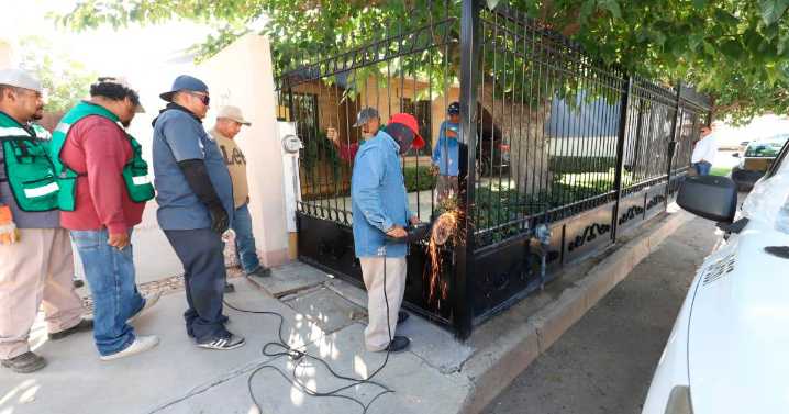 Abusones del Campestre y Rincones de San Marcos se apropiaron de banquetas