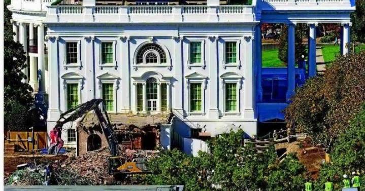 East Wing now fully demolished