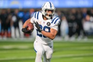 Deadspin | Colts continue strong start with balanced win over Chargers