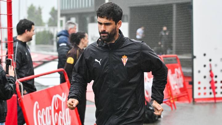 El Sporting 'asciende' a Castroagudín como preparador físico de Jiménez; paso adelante de un hombre de la casa