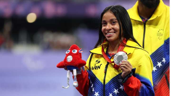 Alejandra Pérez conquistó medalla de bronce en Mundial de Paratletismo