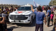 La demora en la entrega de los rehenes fallecidos tensa el acuerdo de Israel y Hamas