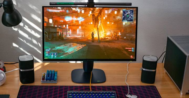 Alienware’s incredible 27-inch 4K QD-OLED gaming monitor is $200 off
