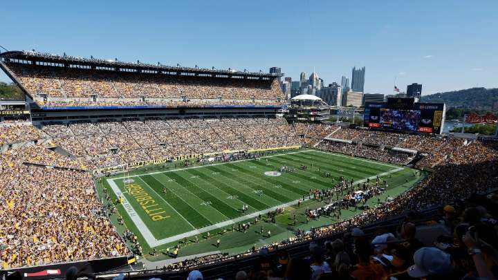 Worker recovering after falling 50 feet from Acrisure Stadium scoreboard