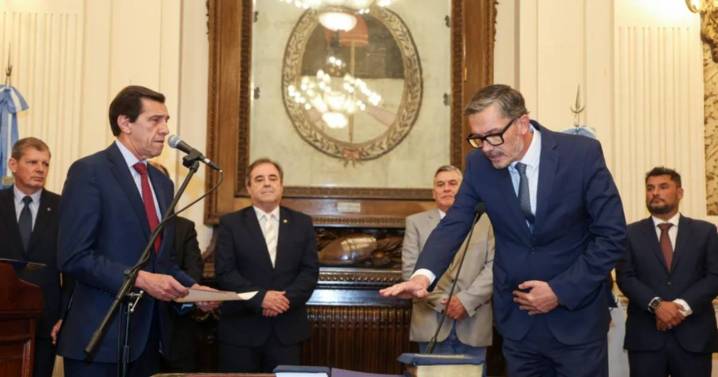 Sadir posesionó a Alejandro Bossatti como Procurador General del MPA