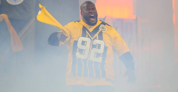 James Harrison calls out Steelers for poor performance in primetime