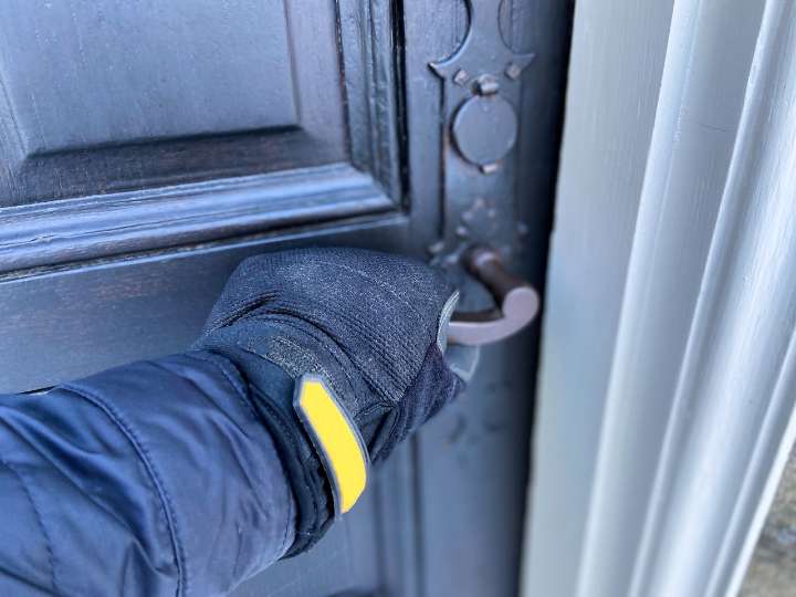 Dear Annie: What can I do to protect myself from my package