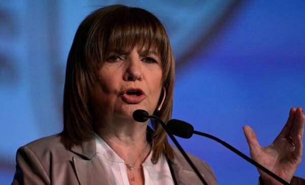 Bullrich defendió la forma de conteo de votos que perjudica al peronismo
