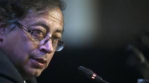 Gobierno Petro busca aprobar la reforma a la salud antes de finalizar su mandato