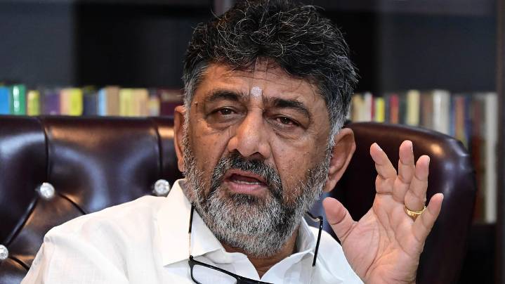 Shivakumar hits out at IT bosses criticising Bengaluru infra