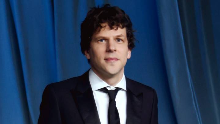Jesse Eisenberg Reveals He's Donating His Kidney to a Stranger in 6 Weeks