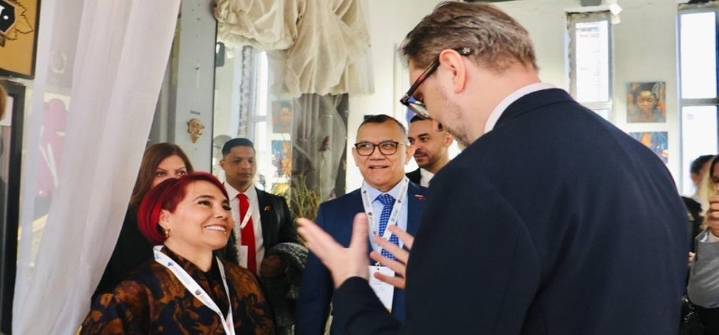 La ministra para el Turismo afianza lazos de cooperación turística para el mercado ruso