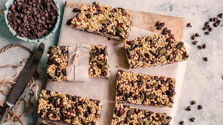 Cómo preparar un snack nutritivo y bajo en calorías para apoyar la pérdida de peso
