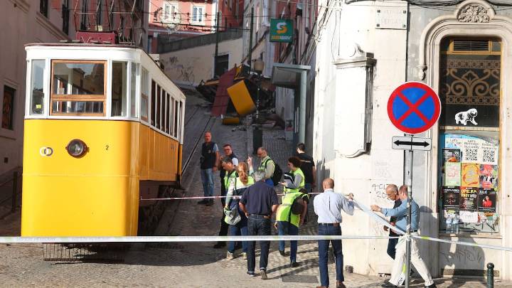 El cable roto del funicular de Lisboa, cuyo accidente provocó la muerte de 16 personas, no cumplía la normativa para transportar gente