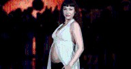 Úrsula Corberó mostró una foto de su pancita embarazada de 4 meses