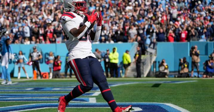Rolling Patriots saw improvements in run game while picking up fourth straight victory