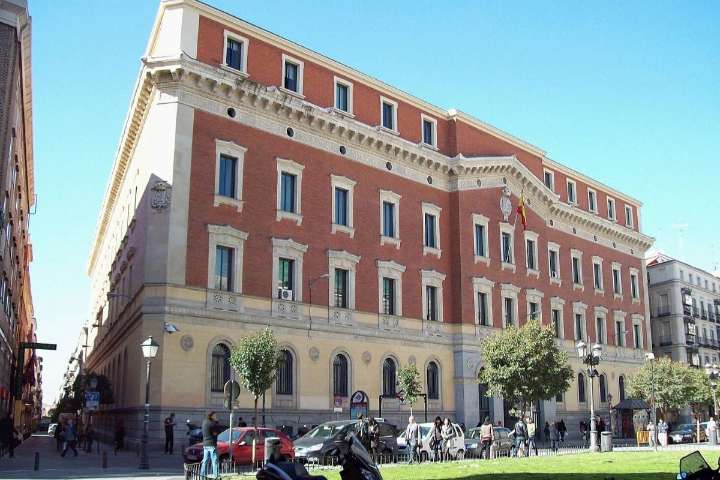 El Tribunal de Cuentas multa a 2 partidos políticos canarios por irregularidades