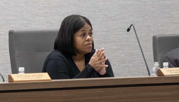 Chicago Housing Authority pays $22 million to companies tied to board member