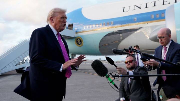 Trump administration latest: New week begins with no end in sight for government shutdown