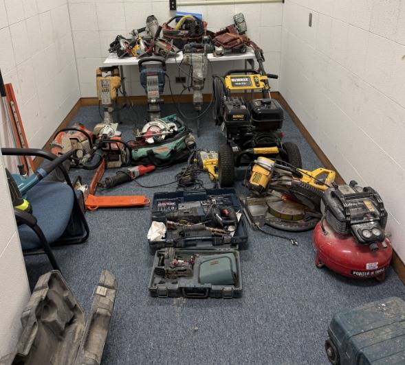 Overnight Residential Construction Burglary Crew Arrested