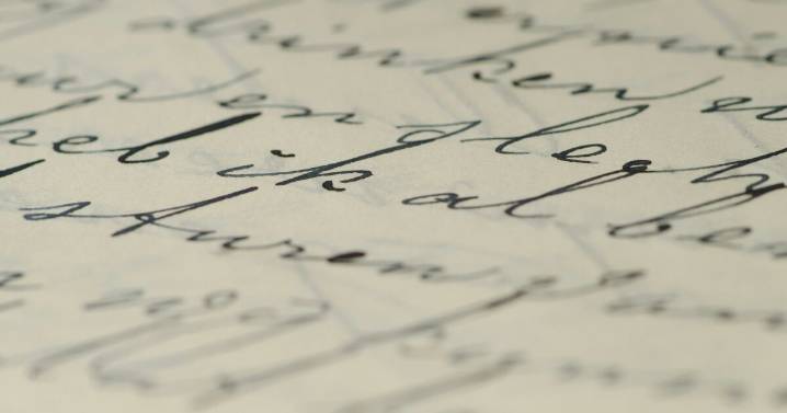 “Think You Know English?”: These 27 Confusing Words Will Put Your Vocabulary To The Test