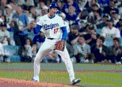 Con joya de pitcheo y tres jonrones Shohei Ohtani y Los Dodgers barren a los Cerveceros y se meten a la Serie Mundial