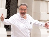 One of America's most legendary restaurateurs refuses to dine anywhere more expensive than his $750 NY Jets tickets
