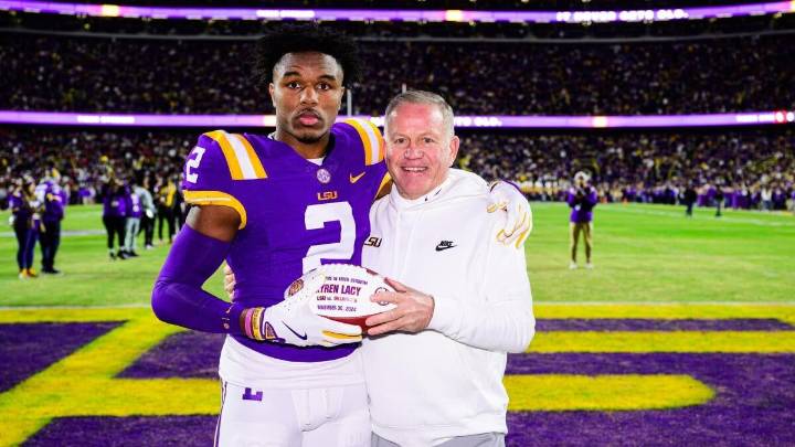 Kyren Lacy's dad rips Brian Kelly after LSU fires coach, praises interim Frank Wilson