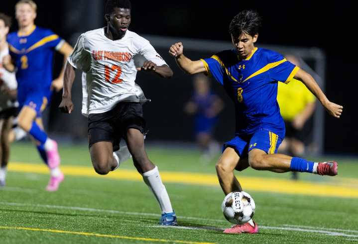 Adrian Delgado game-winner lifts Middletown boys soccer past Palmyra