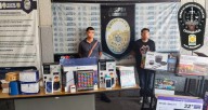 Aseguran agentes de inteligencia de la DSPM a pareja de "caniqueros" en centro comercial