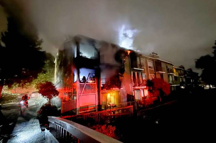 Kent fire at Waterbrook Apartments displaces five families