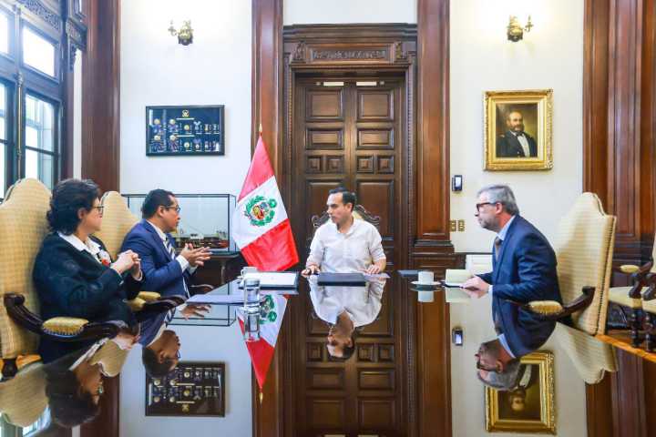 Presidente José Jerí sostiene reunión con los titulares de los organismos electorales: JNE, ONPE y Reniec
