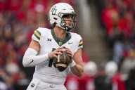 Deadspin | UCF, Baylor battle for momentum in Big 12