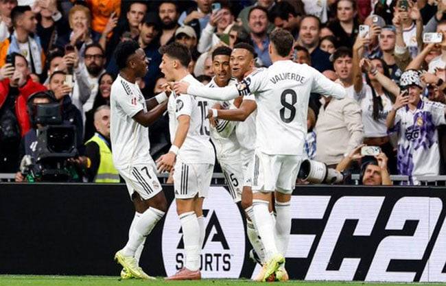 Real Madrid despliega su mejor versión en El Clásico ante Barcelona y se afianza en la cima de LaLiga