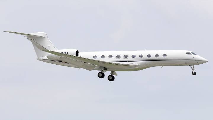 Kristi Noem buys herself two Gulfstream jets using $172 million in taxpayer money