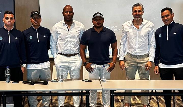 Camilo Zúñiga vuelve al fútbol: este será su nuevo rol