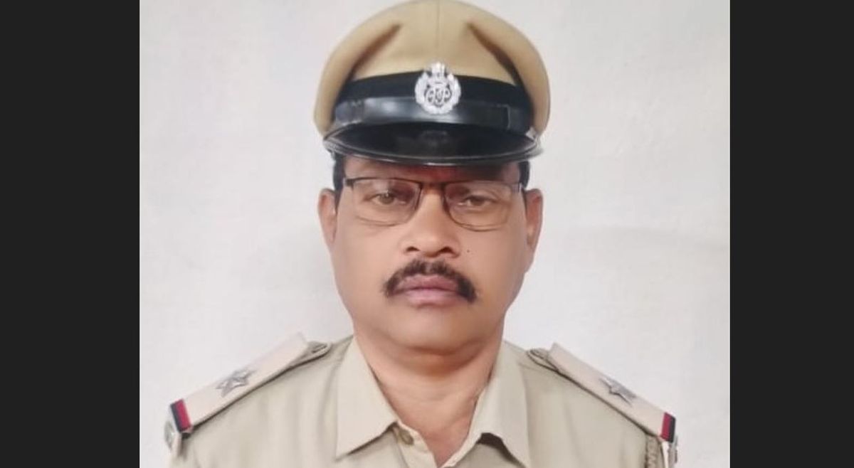 Police official, associate caught taking ₹40,000 bribe to ‘help’ in domestic violence case