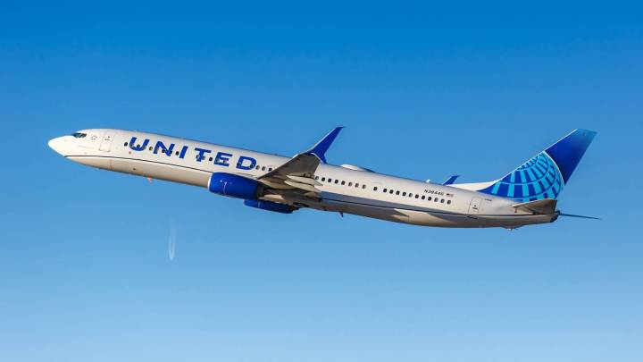 Largest Narrowbody Freighter: AEI Launches Boeing 737-900ER Cargo Conversion Program