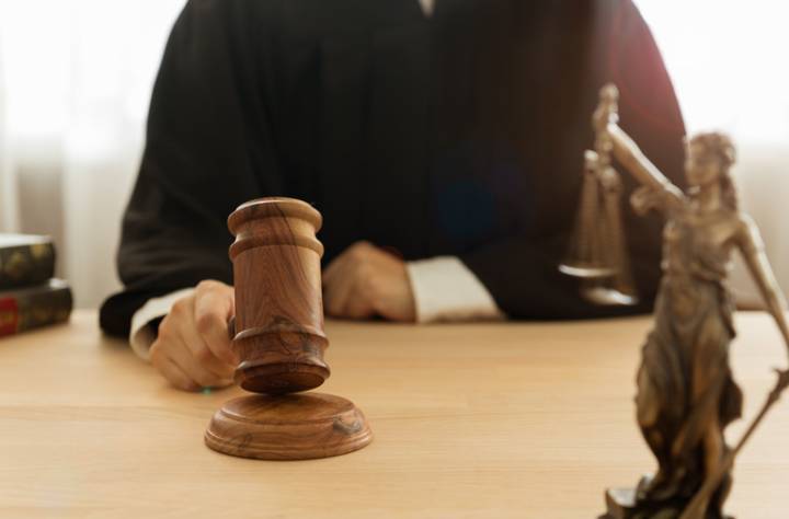 Sheet Metals Co. Can't Evade $300K Sanction After Citing 'Misremembered' Juror Misconduct in Seeking New Trial