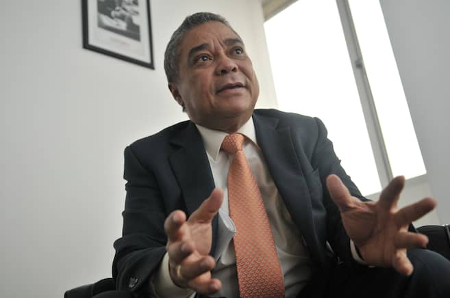 Aldo Cadena, del Fomag, responde a las críticas por la salud de los maestros