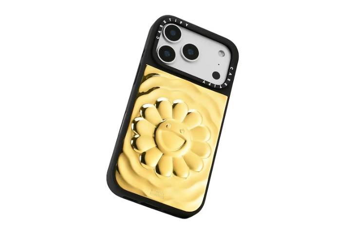 Takashi Murakami and CASETiFY Reunite for “FLOWERS BLOOM” Collection