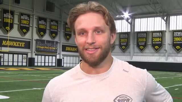 Iowa football starting to click ahead of Penn State