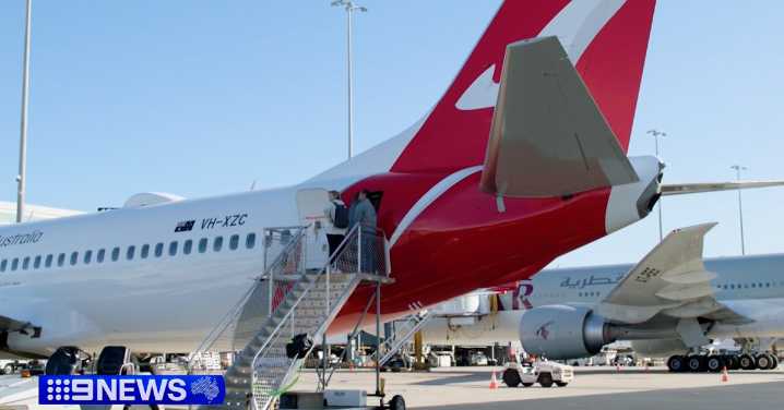 Qantas resumes international flights to Adelaide after more than a decade