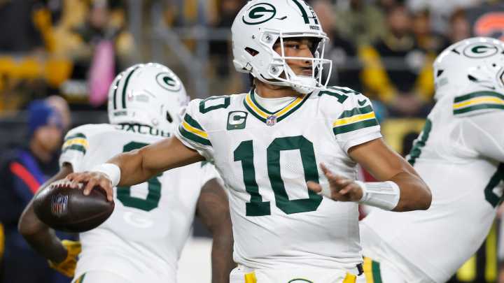 Brett Favre reacts to Jordan Love, Packers