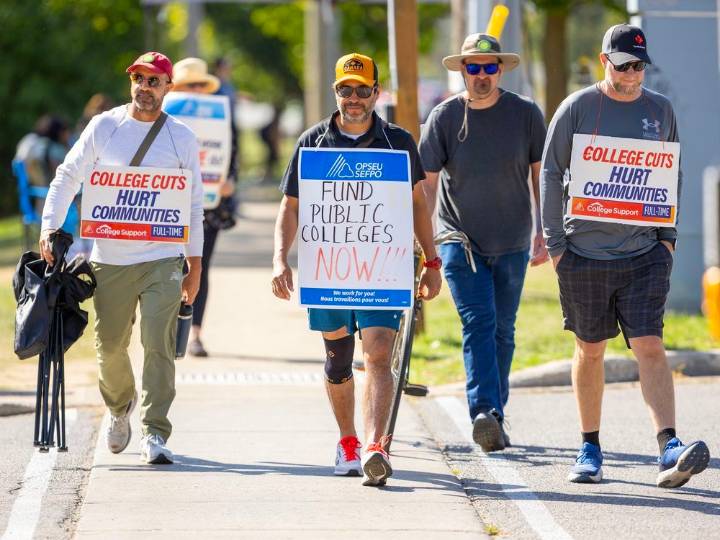 Fanshawe College cites strike as it postpones fall convocation