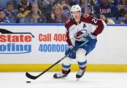 Deadspin | Nathan MacKinnon, sizzling Avalanche take on Blue Jackets