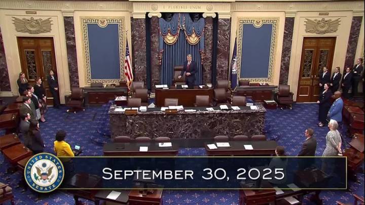 U.S. government shuts down after Congress fails to reach funding deal
