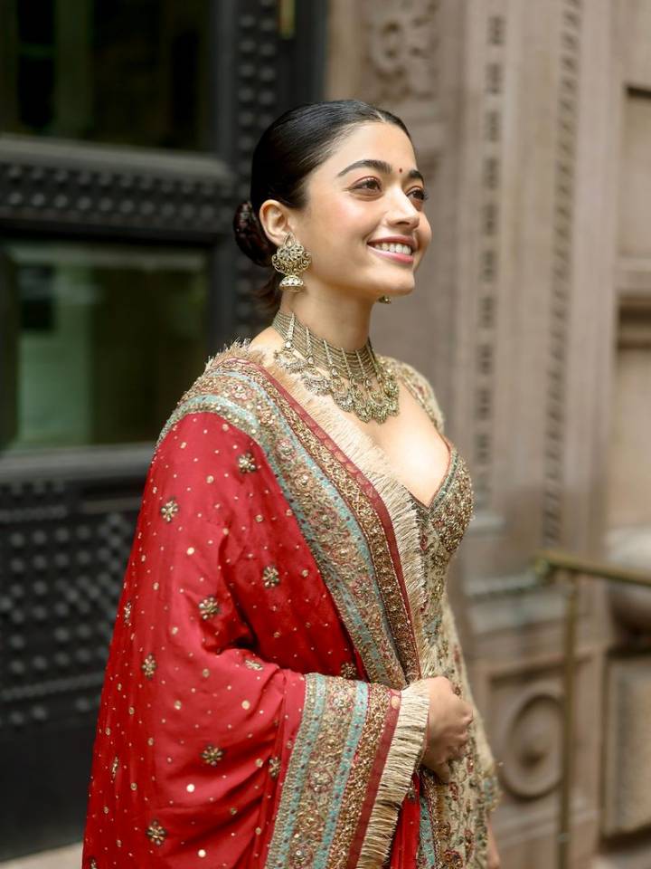 Rashmika Mandanna, Vijay Deverakonda reportedly engaged in private ceremony; Wedding in 2026?