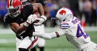 Falcons’ Bijan Robinson and Drake London lead complete performance in upset of Bills