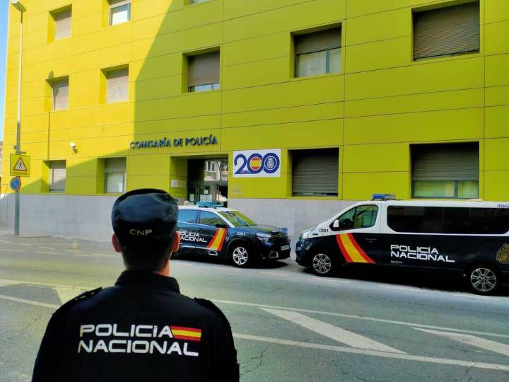 Desmantelan un secadero de marihuana en Cartagena: Doce detenidos, entre ellos dos menores